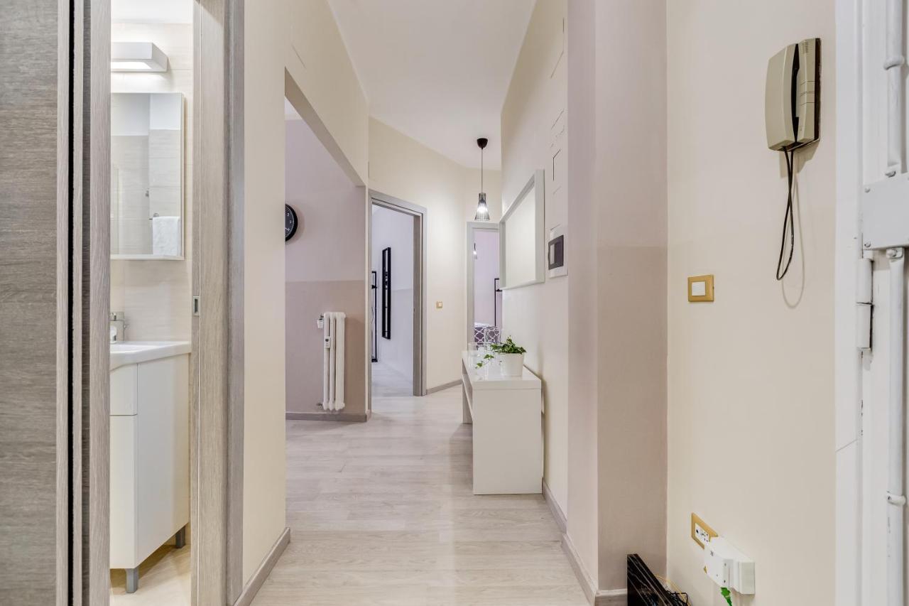 דירות רומא Bdc - Prestige 3Bdr 3Bath In Monti District מראה חיצוני תמונה