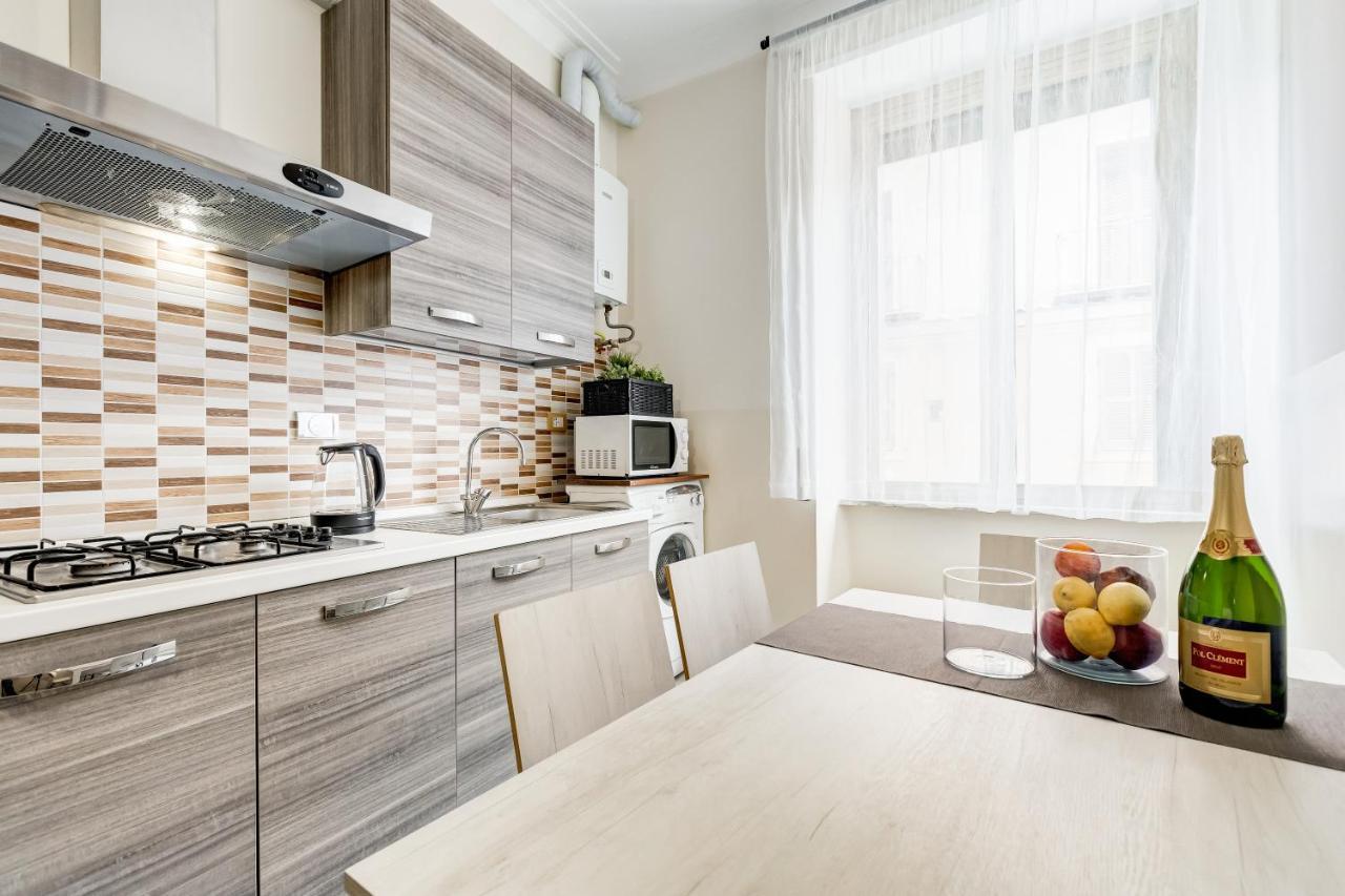 דירות רומא Bdc - Prestige 3Bdr 3Bath In Monti District מראה חיצוני תמונה